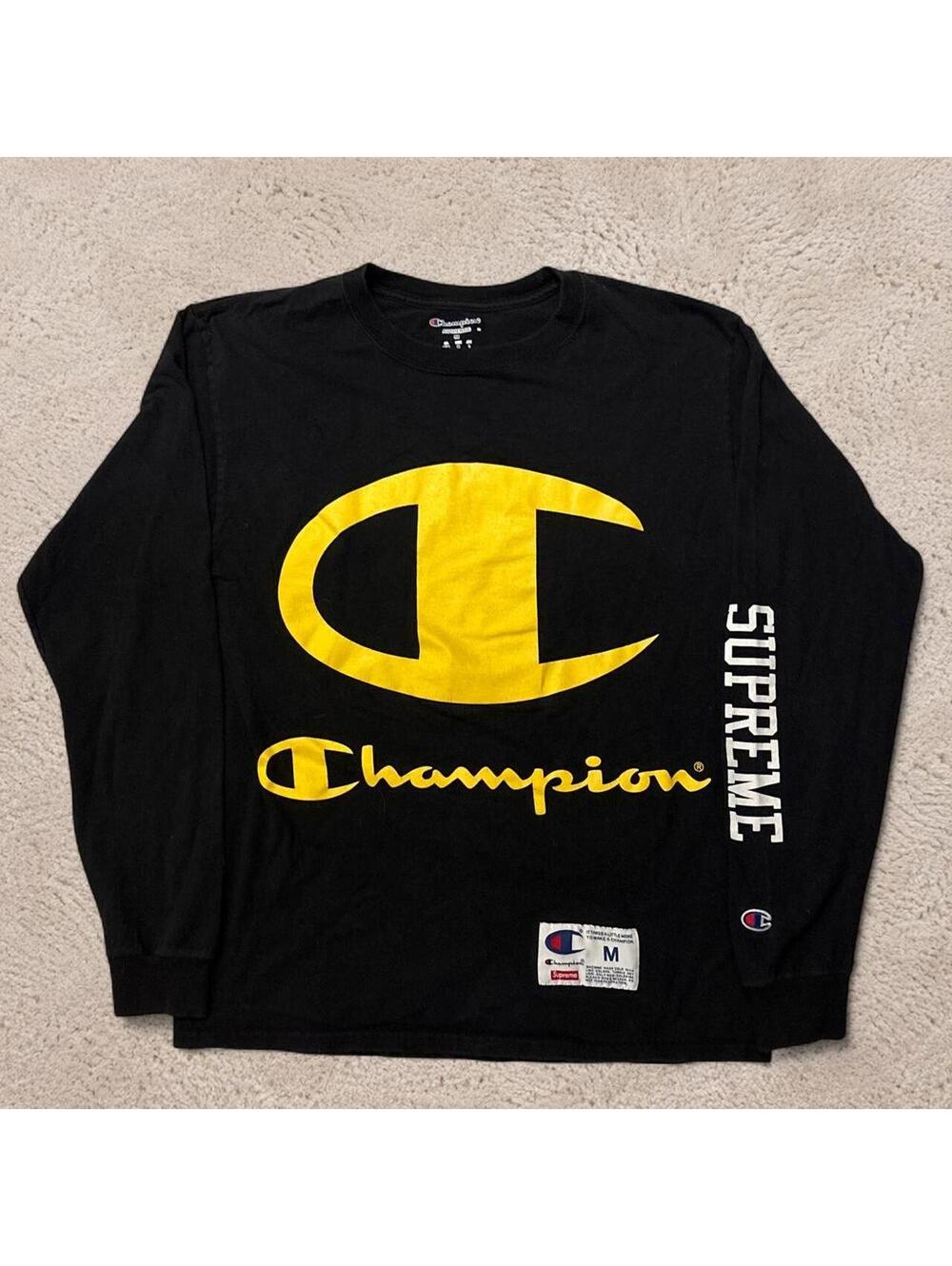 Crazy fire Supreme x Champion tee.